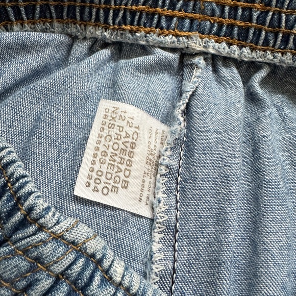 Vintage Chic Oversized Mid Tight Shorts Fit Like Medium - Picture 6 of 9